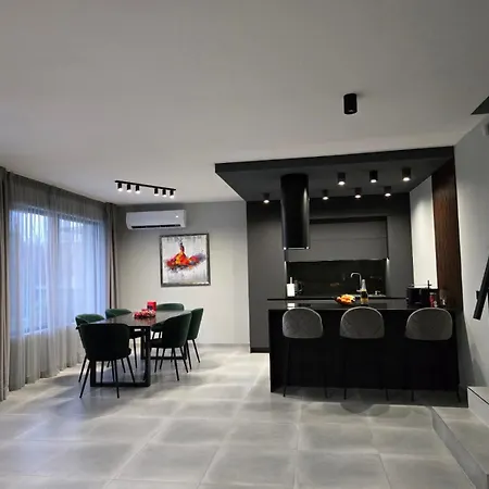 Vila Calypso, Private Pool With Heating And Salt Water Lozenec