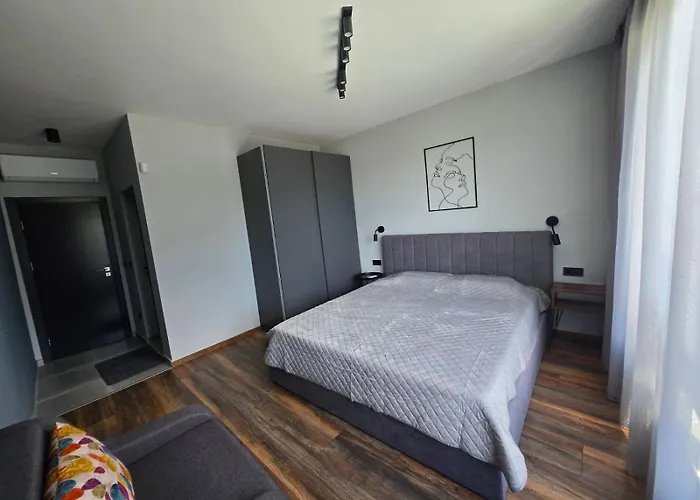 Vila Calypso, Private Pool With Heating And Salt Water Lozenec