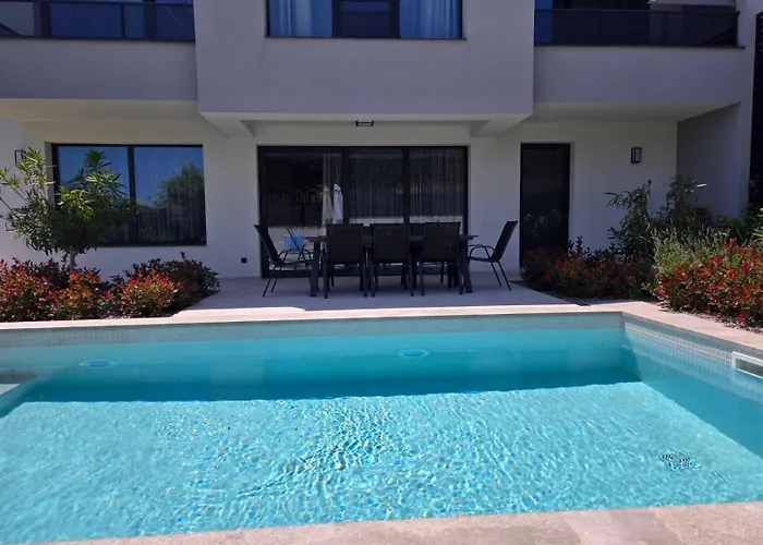 Calypso, Private Pool With Heating And Salt Water Vila Lozenec